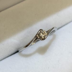 K18WG　0.15ct ダイヤリング